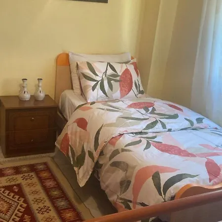 At Teo's Апартаменты