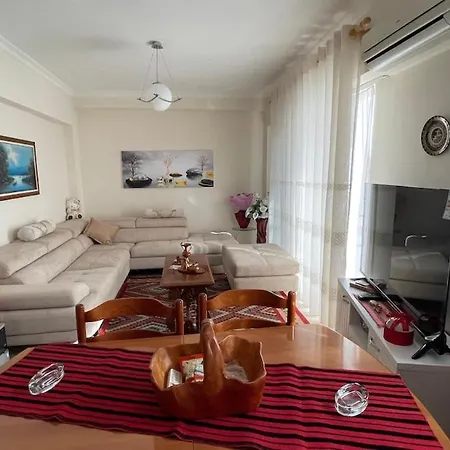 At Teo's Apartment Durres